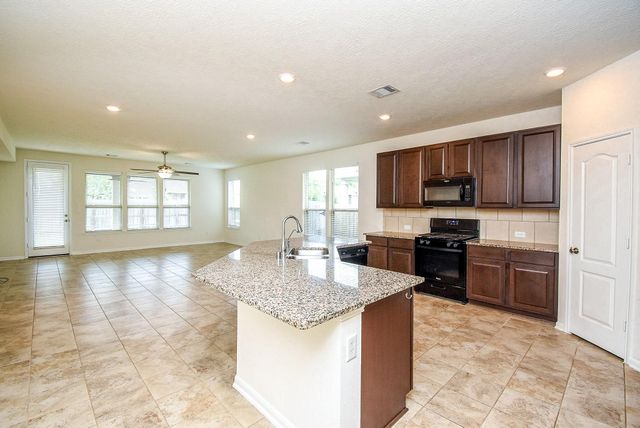 22246 Wave Hill Lane, Richmond, TX 77469