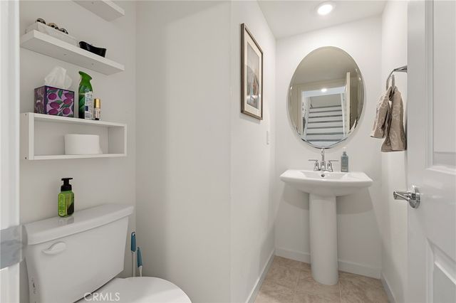 1560 TOPEKA 7, Placentia, CA 92870