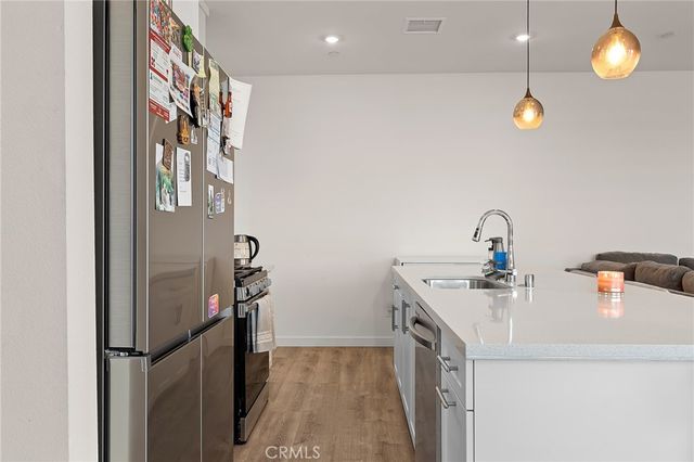 1560 TOPEKA 7, Placentia, CA 92870