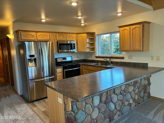 847 Wilderness Trail, Show Low, AZ 85901