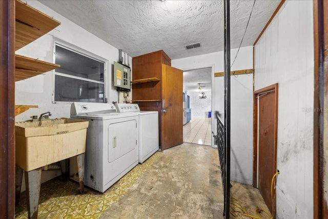 82 S JEFFERY STREET, Beverly Hills, FL 34465