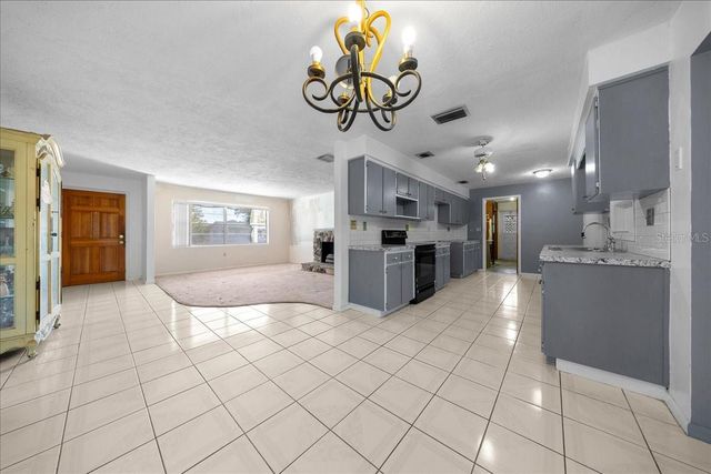 82 S JEFFERY STREET, Beverly Hills, FL 34465