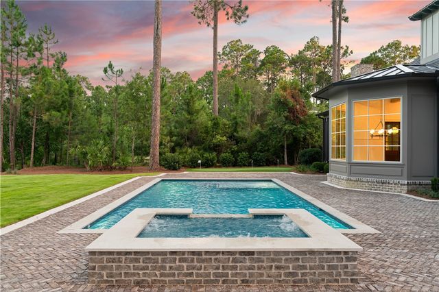 1333 Pikes Bluff Road, St Simons Island, GA 31522