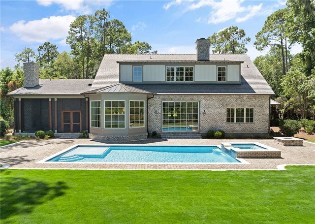 1333 Pikes Bluff Road, St Simons Island, GA 31522