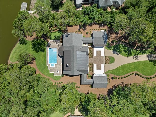 1333 Pikes Bluff Road, St Simons Island, GA 31522