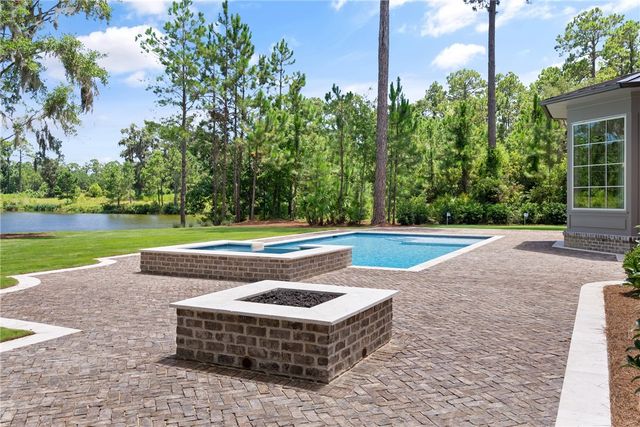 1333 Pikes Bluff Road, St Simons Island, GA 31522