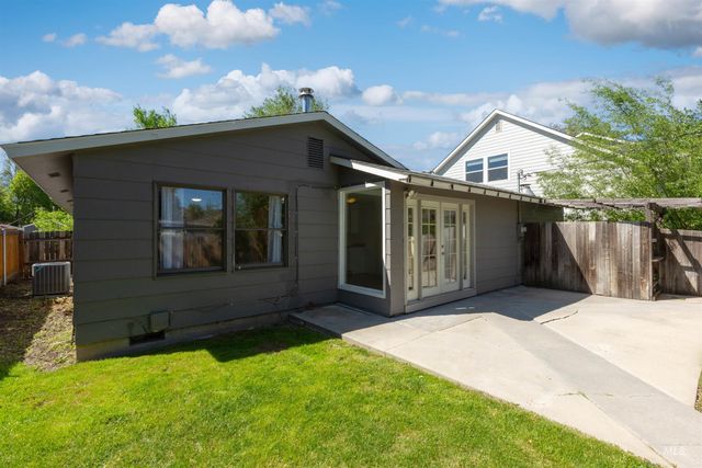 3554 W Hansen, Boise, ID 83703