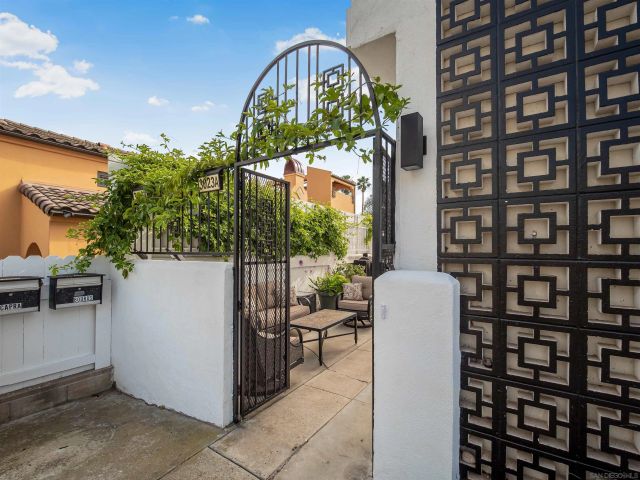 3021-3023 Sterne, San Diego, CA 92106