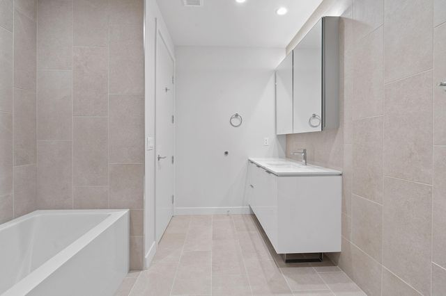 44 East Ave 1802, Austin, TX 78701