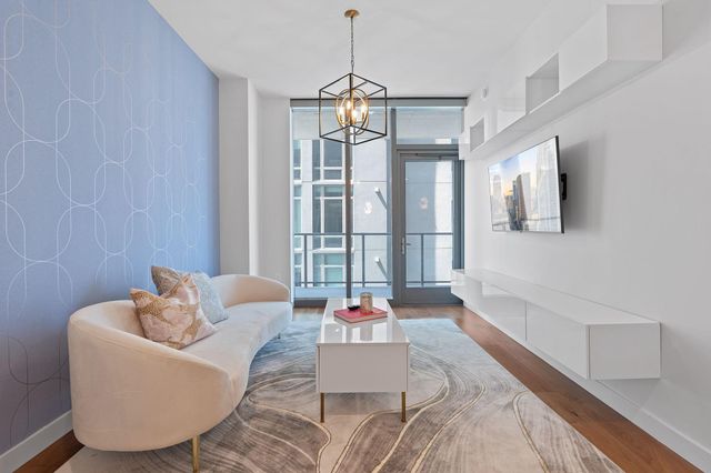 44 East Ave 1802, Austin, TX 78701