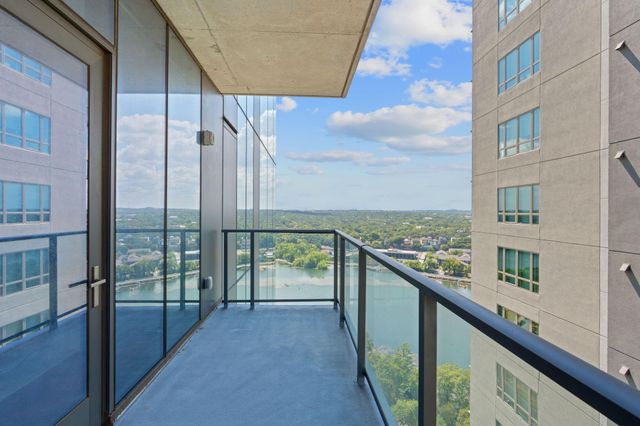 44 East Ave 1802, Austin, TX 78701