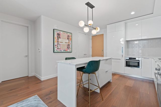 44 East Ave 1802, Austin, TX 78701