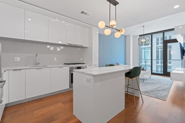 44 East Ave 1802, Austin, TX 78701