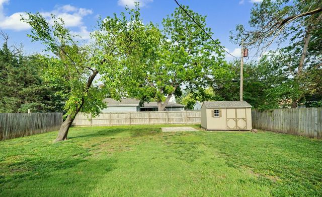 2059 Norton St., Salina, KS 67401