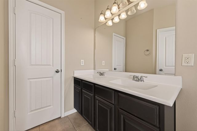 1251 S Maple Drive, Katy, TX 77493