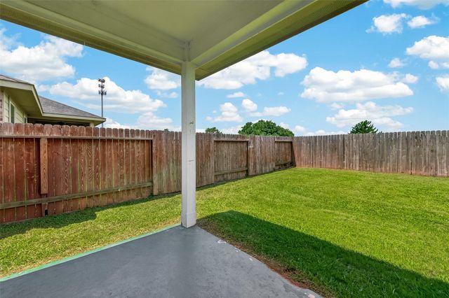 1251 S Maple Drive, Katy, TX 77493