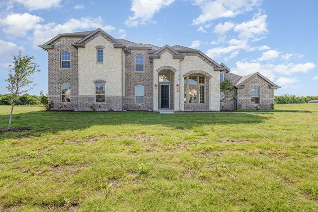 650 Wales Court, Waxahachie, TX 75167