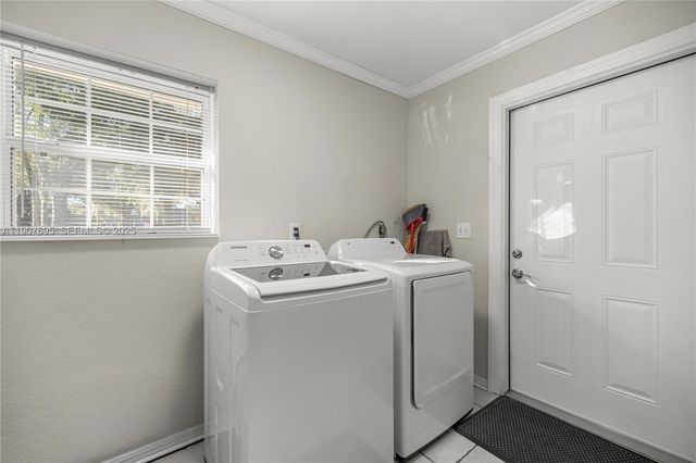9812 SW 74 Avenue, Ocala, FL 34476