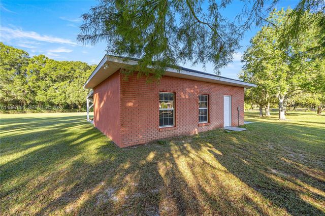 9812 SW 74 Avenue, Ocala, FL 34476