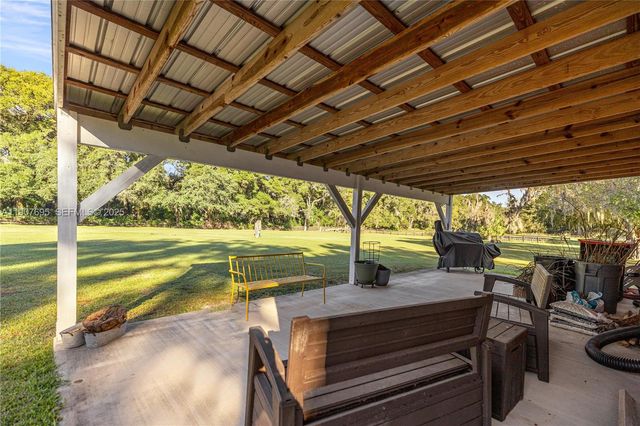 9812 SW 74 Avenue, Ocala, FL 34476