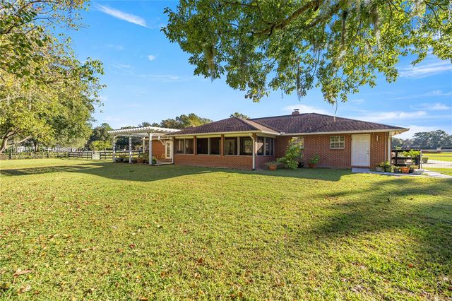 9812 SW 74 Avenue, Ocala, FL 34476
