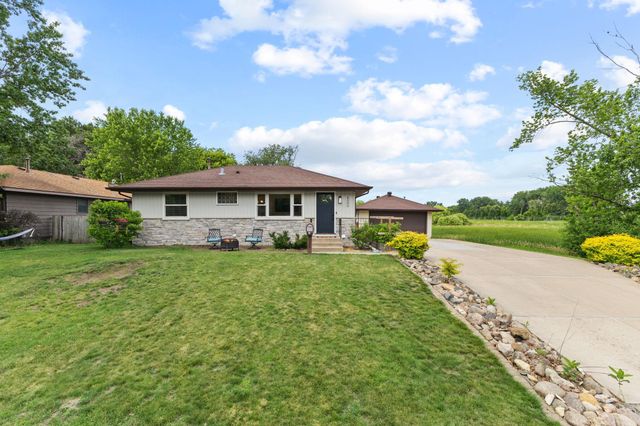 4900 60th Avenue N, Crystal, MN 55429