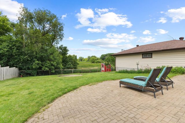 4900 60th Avenue N, Crystal, MN 55429