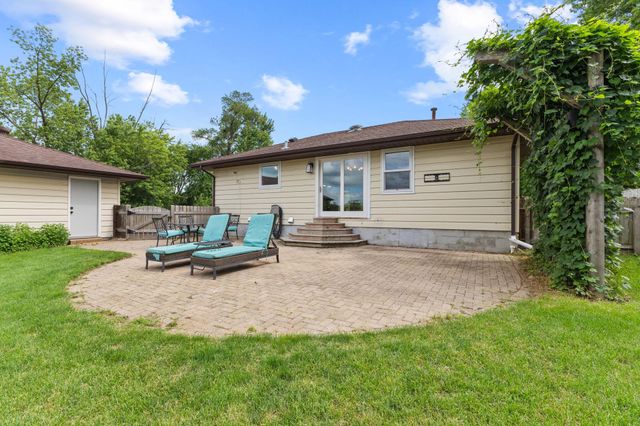 4900 60th Avenue N, Crystal, MN 55429