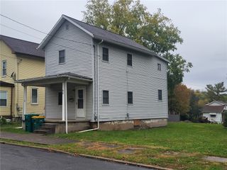313 2nd St, Derry Boro, PA 15627
