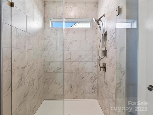 109 N Dunlavin Way, Mooresville, NC 28115