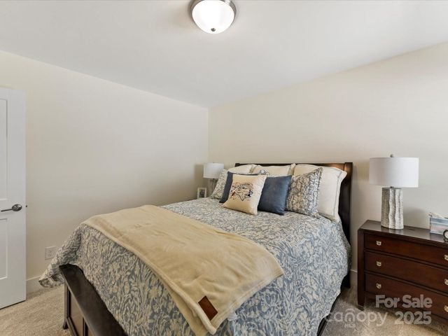 109 N Dunlavin Way, Mooresville, NC 28115