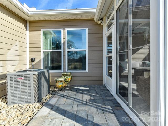 109 N Dunlavin Way, Mooresville, NC 28115