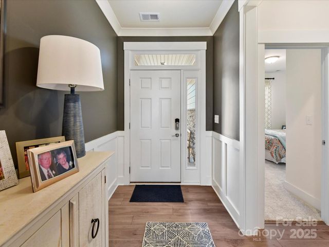 109 N Dunlavin Way, Mooresville, NC 28115