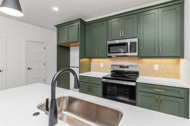57 Holland Park West, Clarksville, TN 37043