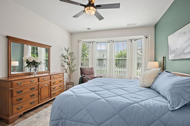 11806 Borhart Drive, Huntley, IL 60142