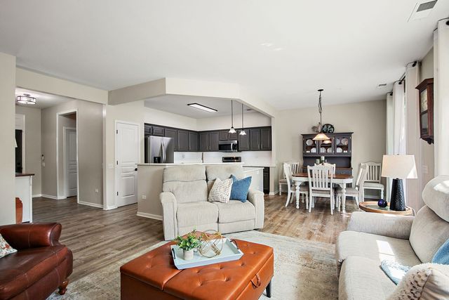11806 Borhart Drive, Huntley, IL 60142