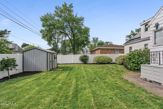 115 Lindbergh Avenue, Rensselaer, NY 12144