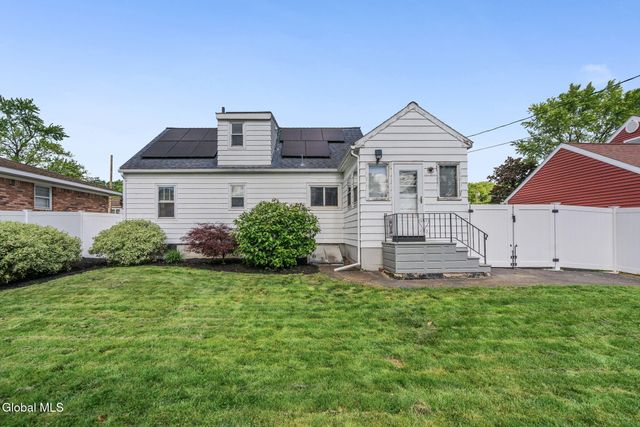 115 Lindbergh Avenue, Rensselaer, NY 12144