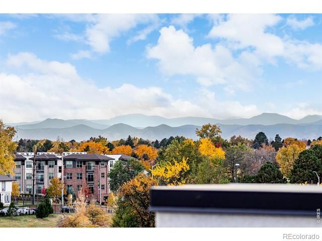 6820 E Lowry Boulevard, Denver, CO 80230