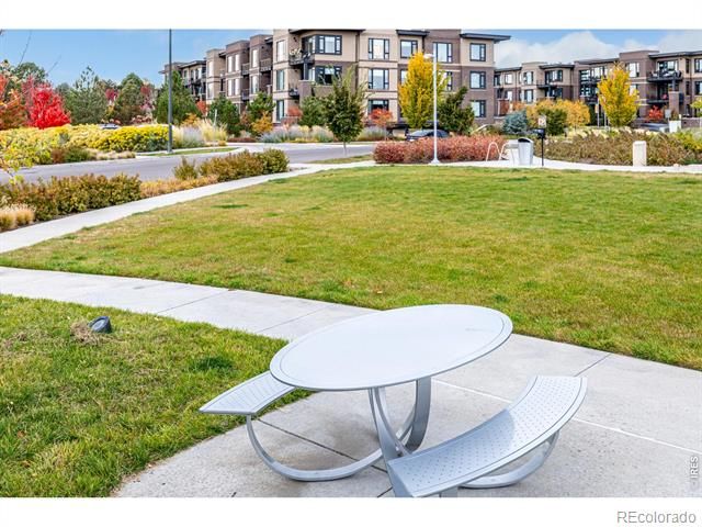 6820 E Lowry Boulevard, Denver, CO 80230