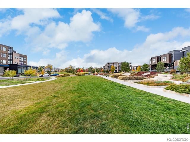 6820 E Lowry Boulevard, Denver, CO 80230