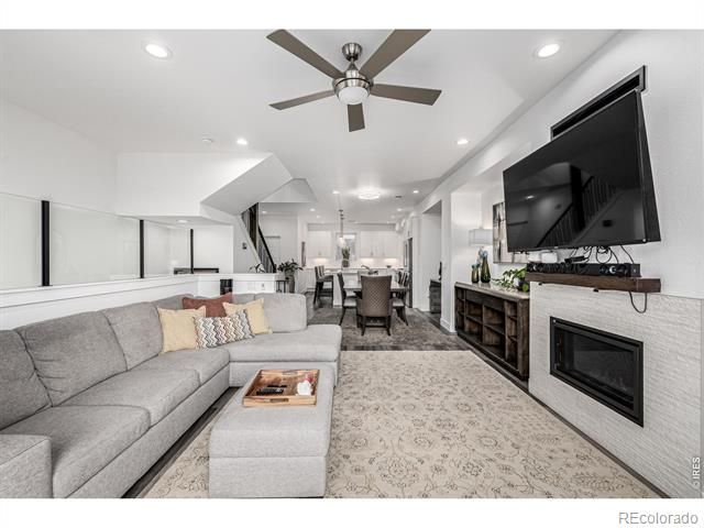 6820 E Lowry Boulevard, Denver, CO 80230