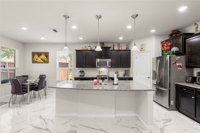686 Sailors Avenue, Lewisville, TX 75056