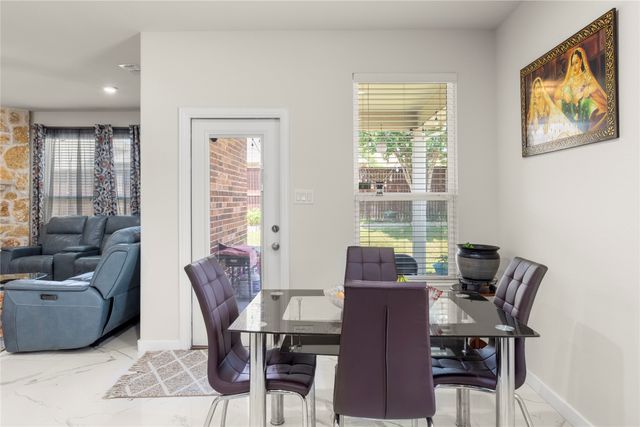 686 Sailors Avenue, Lewisville, TX 75056
