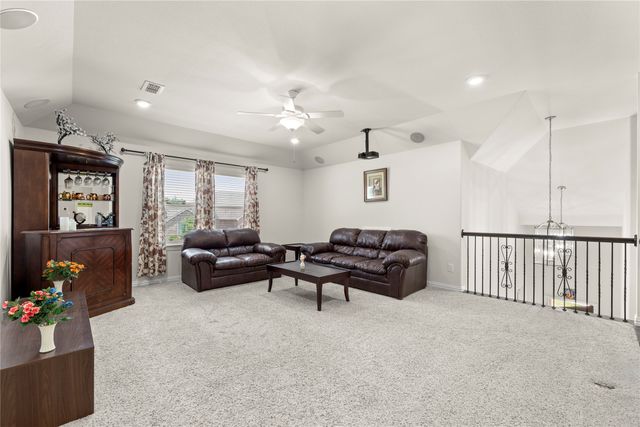 686 Sailors Avenue, Lewisville, TX 75056