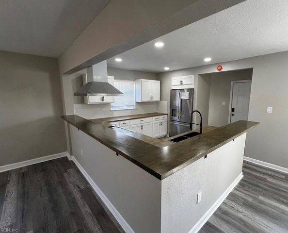 131 Forsythe St ST, Norfolk, VA 23505