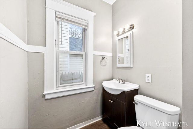 1900 Francis Avenue Se, City Of Grand Rapids, MI 49507