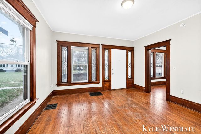 1900 Francis Avenue Se, City Of Grand Rapids, MI 49507