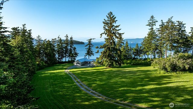 5837 Ambleside Loop, Anacortes, WA 98221