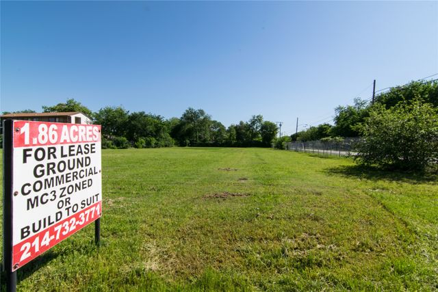 310 S Carroll Avenue, Dallas, TX 75223